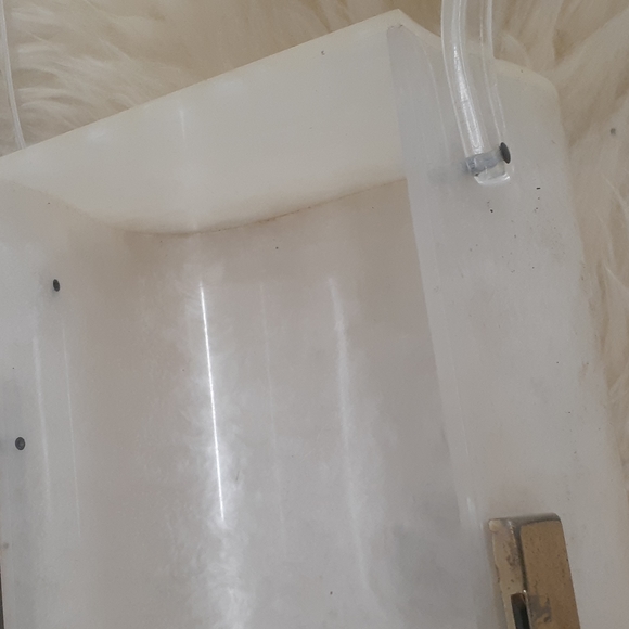 Copy SHOW VIDEO ONLY Vtg Pearlized Lucite Handbag lotus Carved CLEAR Boxy purse - Picture 7 of 10